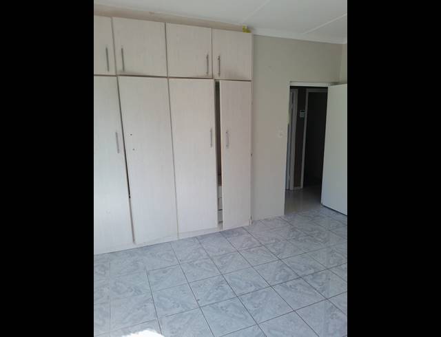 3 bed property to rent in ZAMOKUHLE